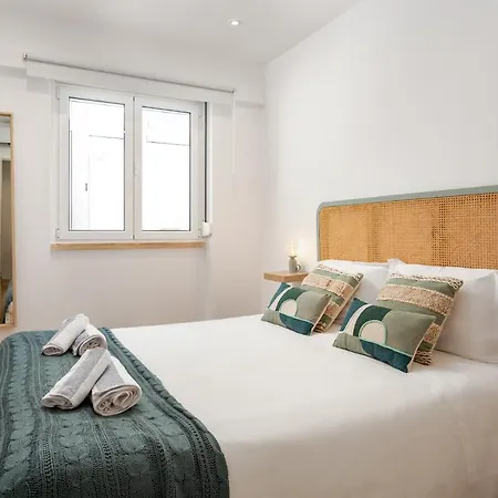 Zoo House Iii Lisbon